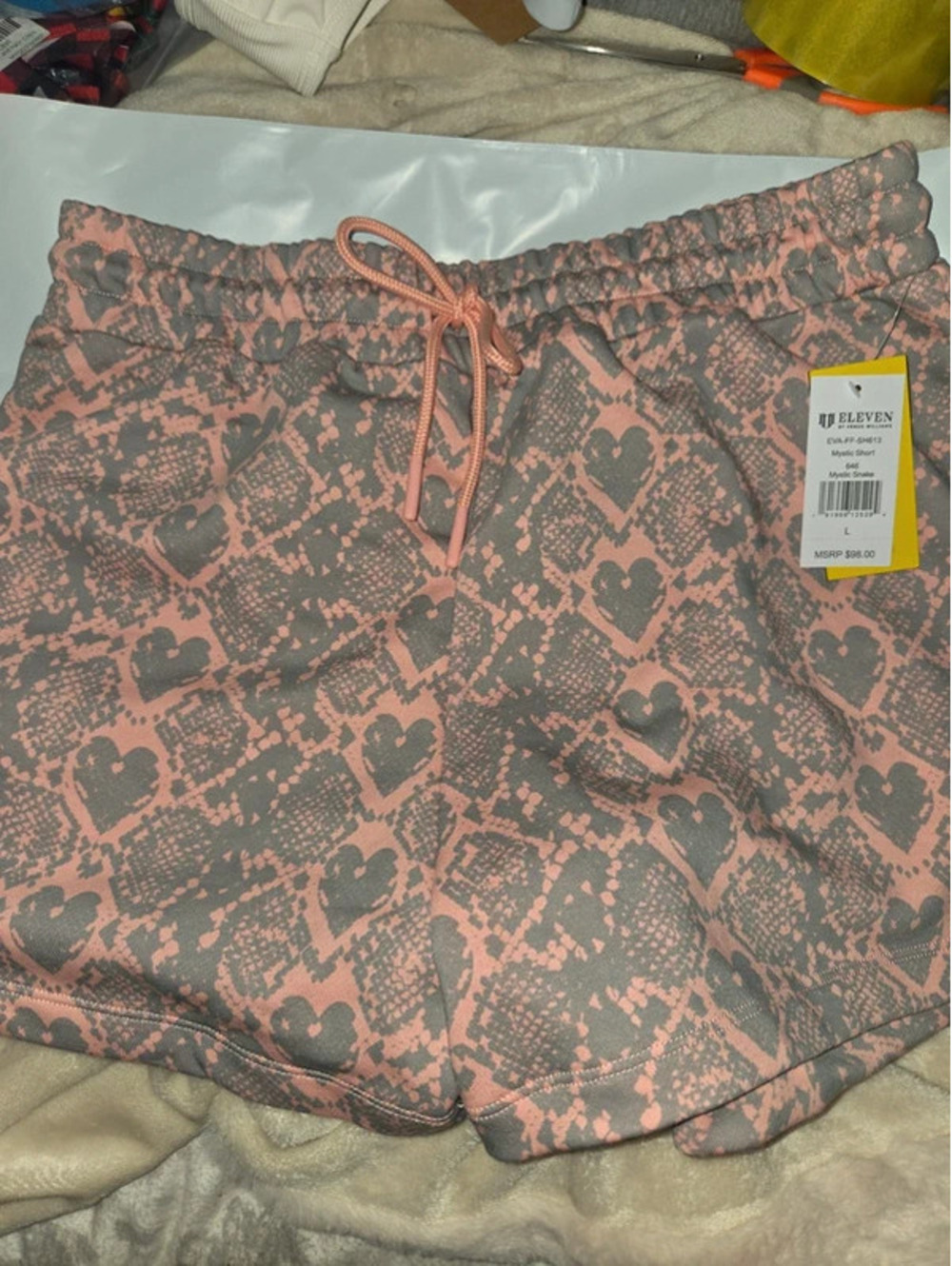 Mystic shorts